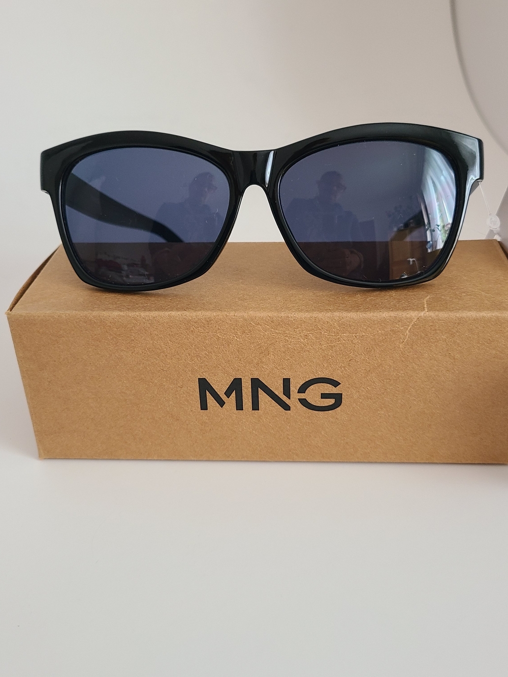 Mango Black Sunglasses Temple with Navy Lences NWT